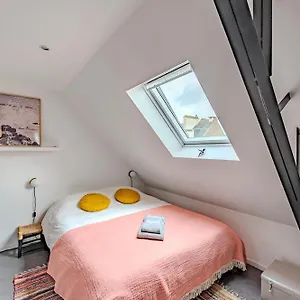 https://charmant-studio-deux-pas-de-la-gare-le-nichoir.inbrittany.com